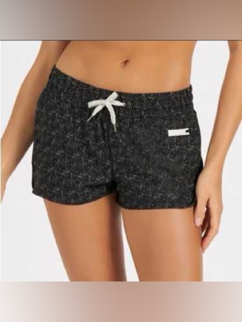 Vuori Clementine Shorts in Oregano Woodblock N260-39